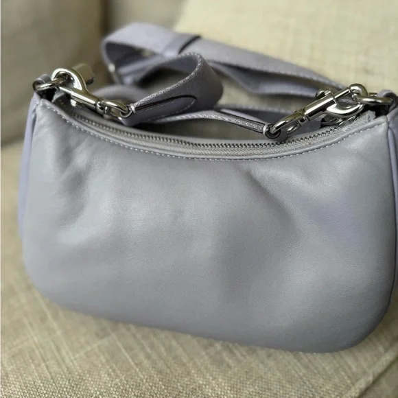 Coach Teri crossbody Bag puffy and quilted lilac leather - Picture 4 of 17